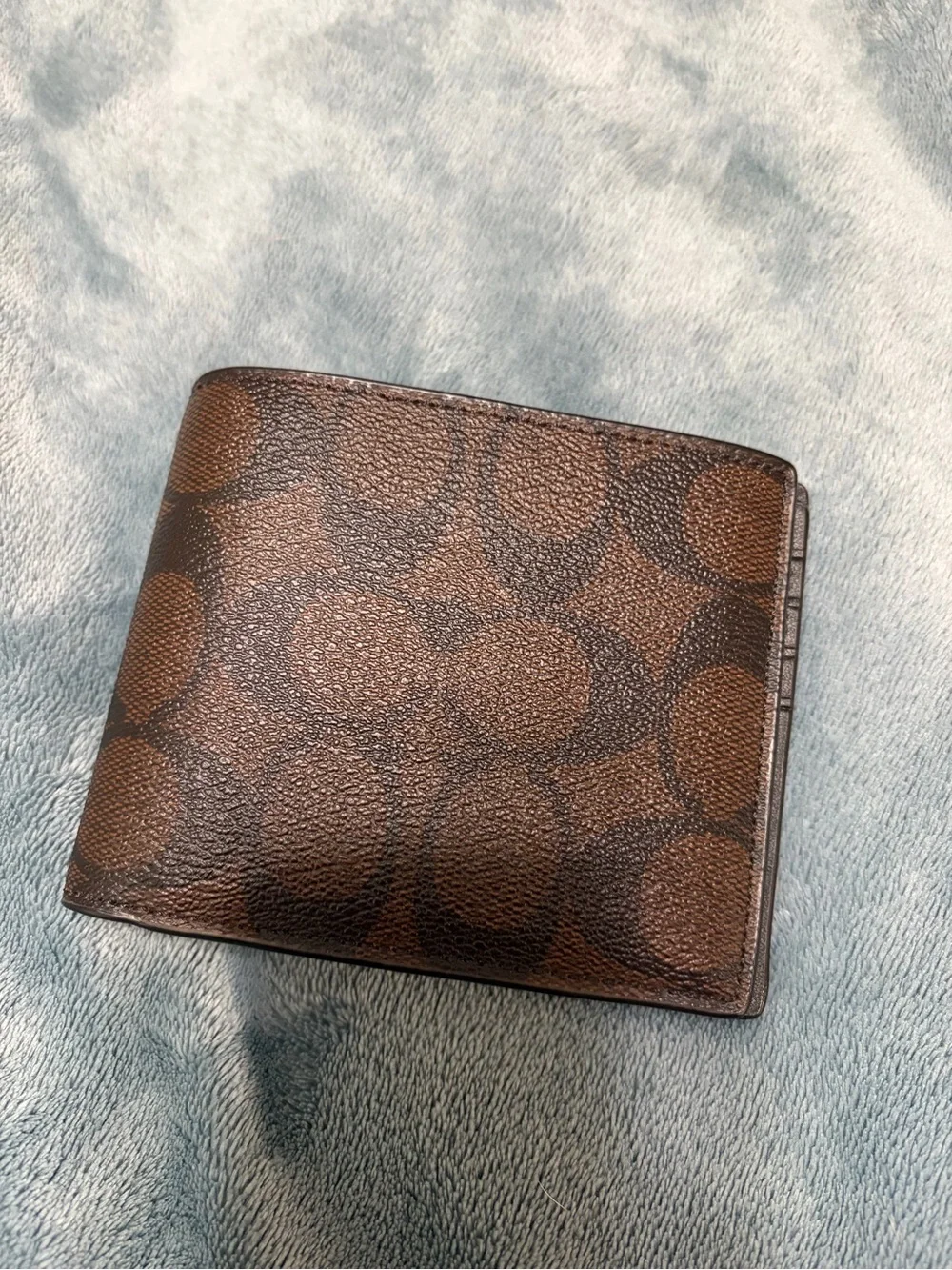 Coach classic bifold
